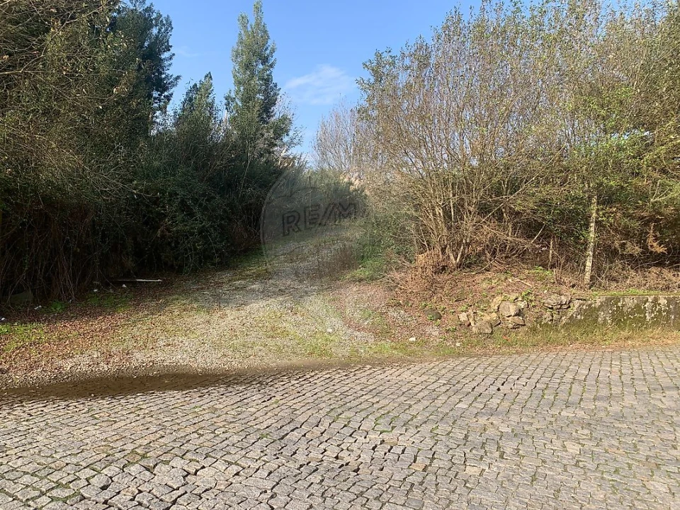 Terreno para Venda em Santo Tirso, Couto (Santa Cristina e São Miguel) e Burgães Foto 4