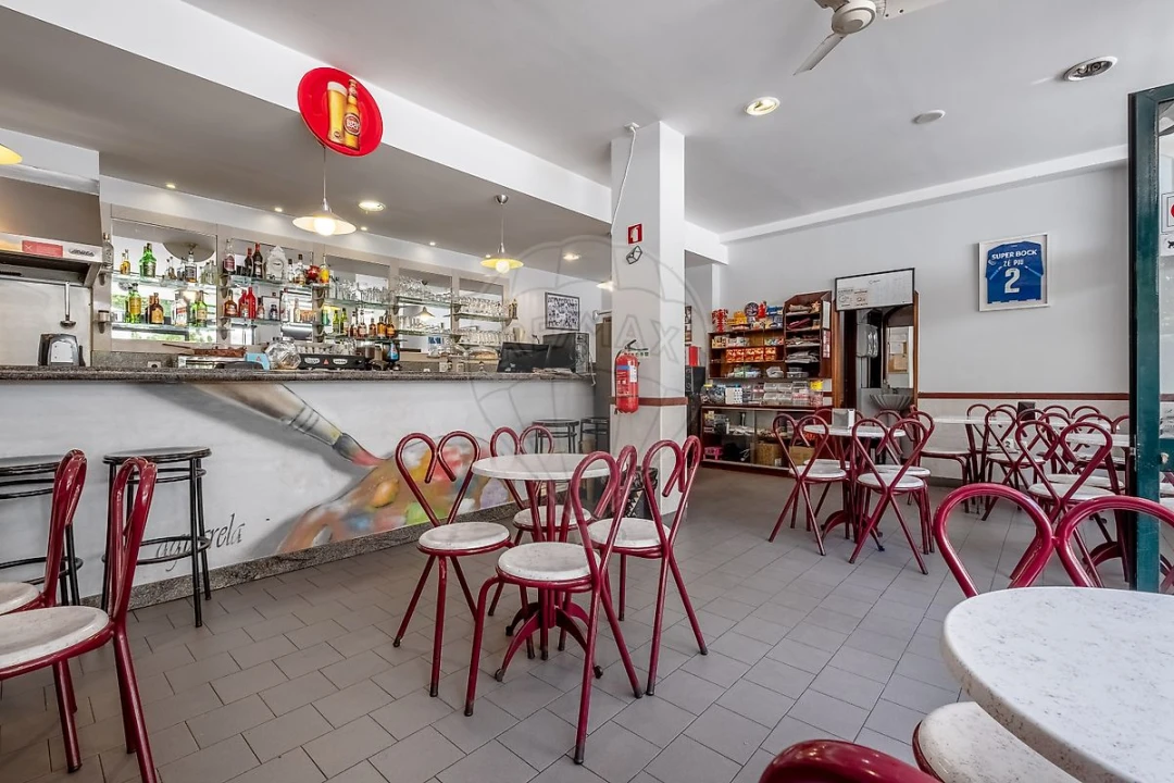Loja para Venda em Matosinhos e Leça da Palmeira Foto 3