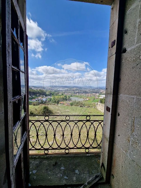 Quinta T0 para Venda em Vila Nova do Campo