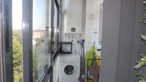 Apartamento T2 para Arrendamento em Mafamude e Vilar do Paraíso