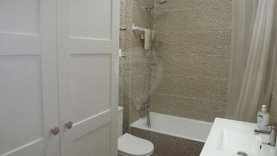 Apartamento T2 para Arrendamento em Mafamude e Vilar do Paraíso Foto 10