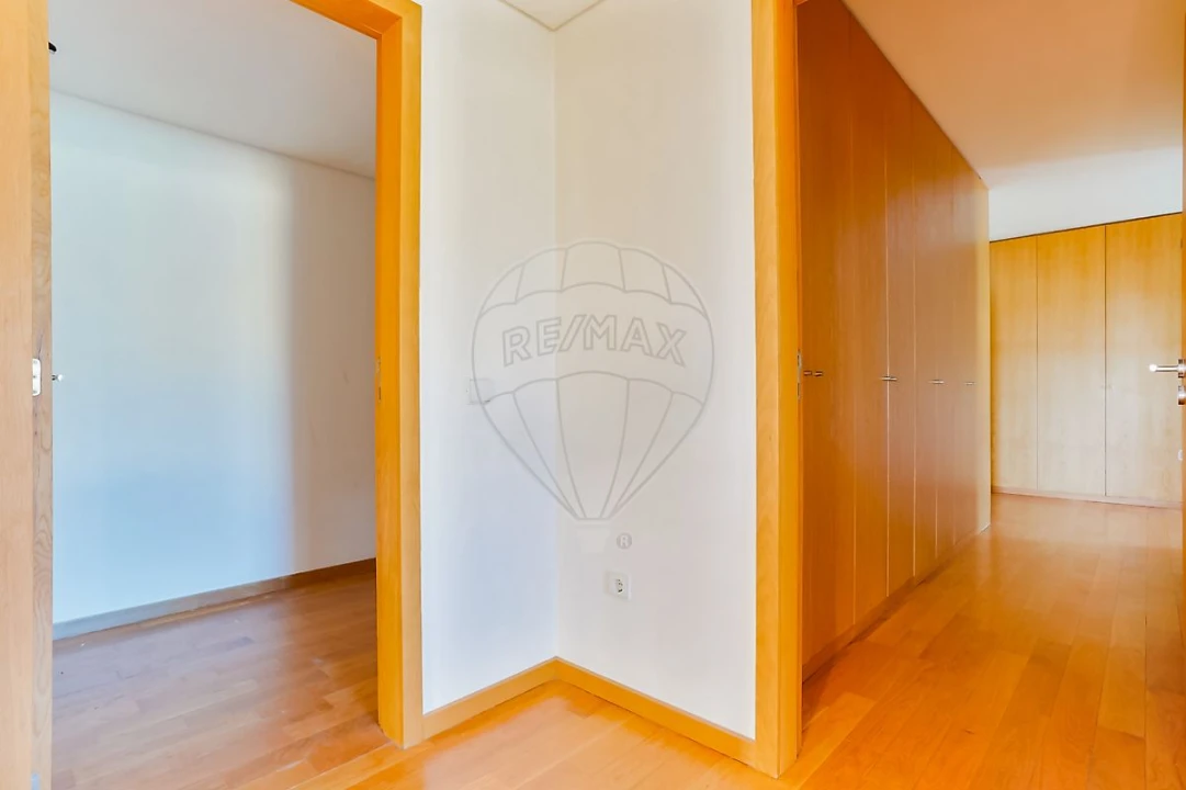 Apartamento T5 para Venda em Matosinhos e Leça da Palmeira Foto 5