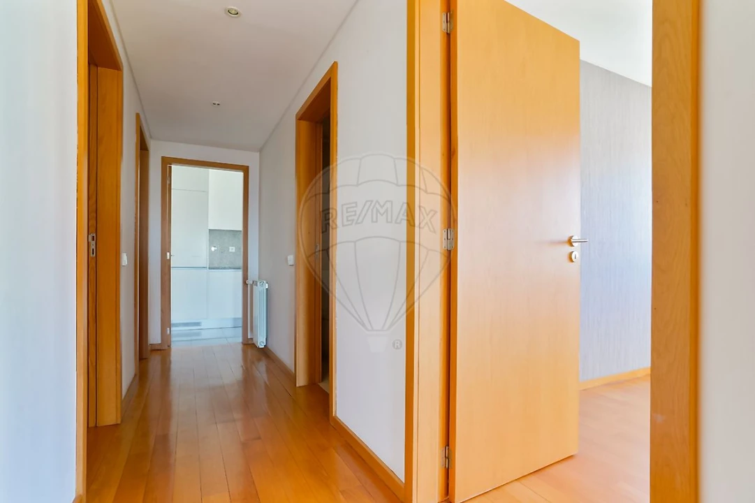 Apartamento T5 para Venda em Matosinhos e Leça da Palmeira Foto 11