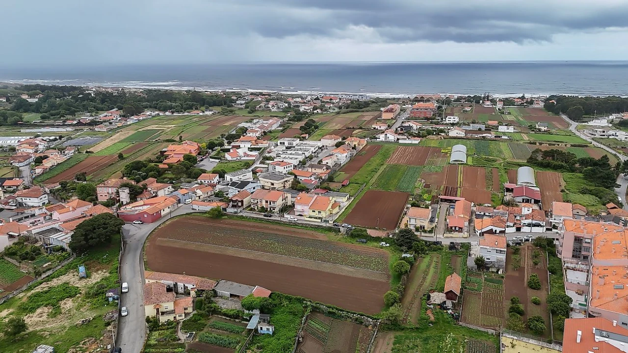 Terreno para Venda em Gulpilhares e Valadares Foto 33