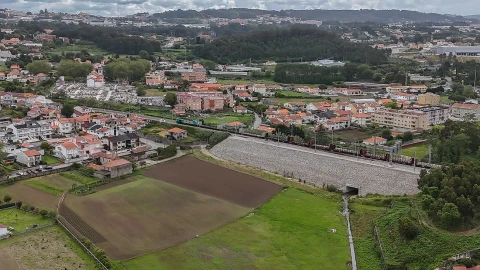 Terreno para Venda em Gulpilhares e Valadares