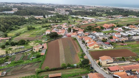 Terreno para Venda em Gulpilhares e Valadares