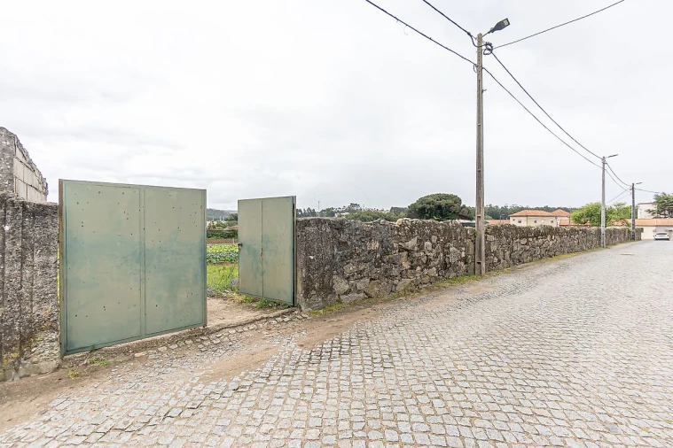 Terreno para Venda em Gulpilhares e Valadares Foto 40