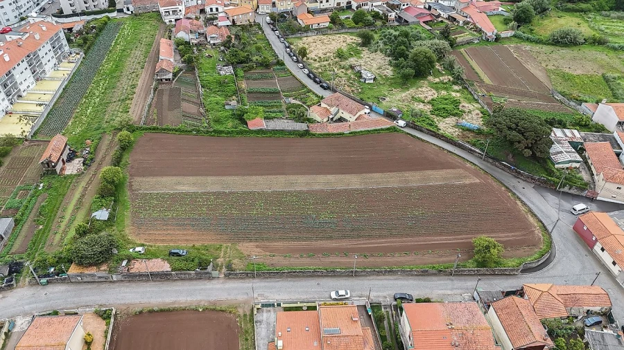Terreno para Venda em Gulpilhares e Valadares Foto 28