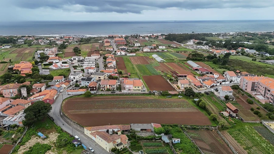 Terreno para Venda em Gulpilhares e Valadares
