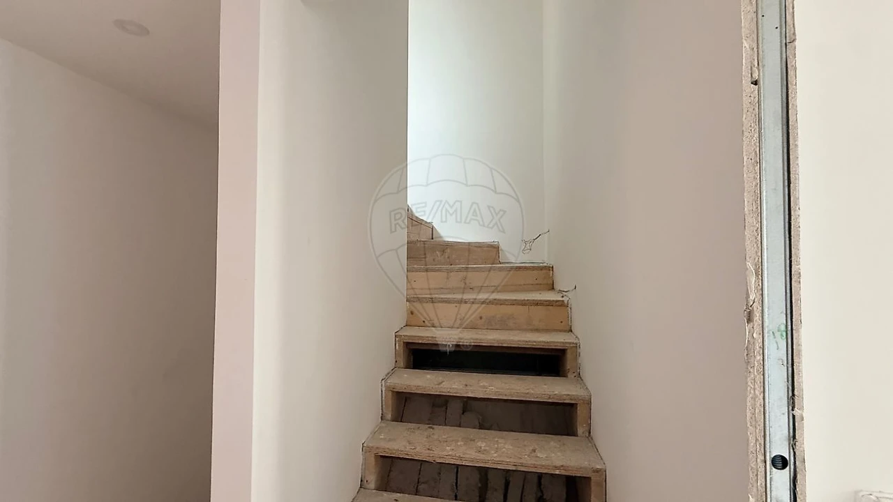 Moradia T3 para Venda em Cedofeita, Santo Ildefonso, Sé, Miragaia, São Nicolau e Vitória Foto 18