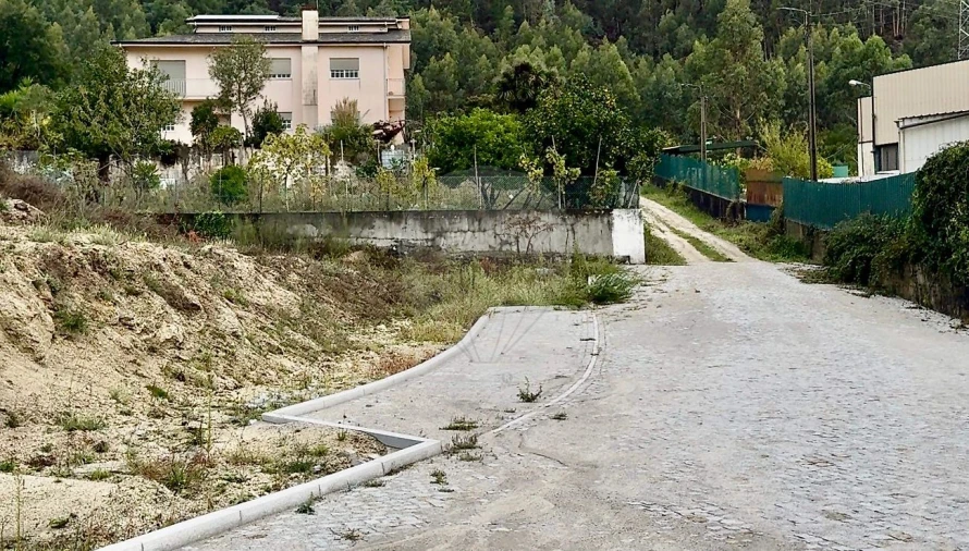 Terreno para Venda em Vandoma Foto 16