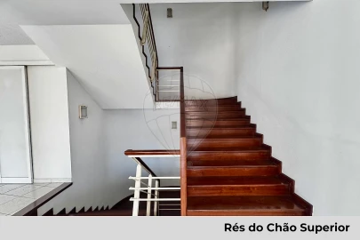 Loja para Arrendamento em Paços de Ferreira