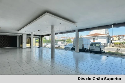 Loja para Arrendamento em Paços de Ferreira
