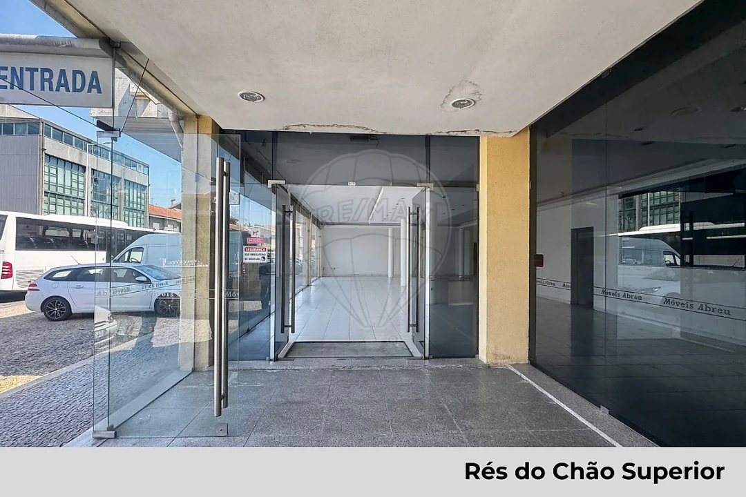 Loja para Arrendamento em Paços de Ferreira Foto 23
