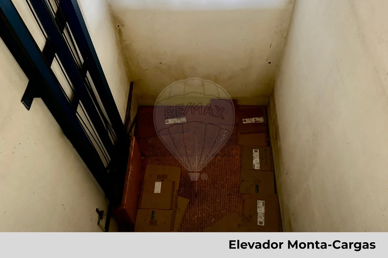 Loja para Arrendamento em Paços de Ferreira Foto 38