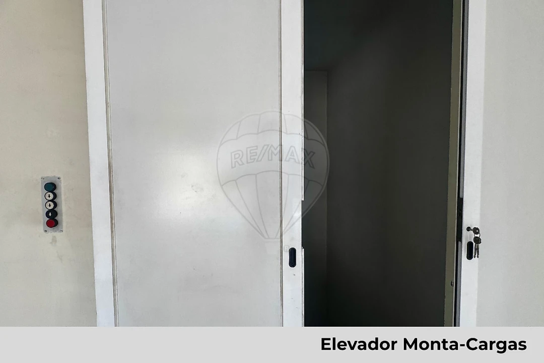 Loja para Arrendamento em Paços de Ferreira Foto 27