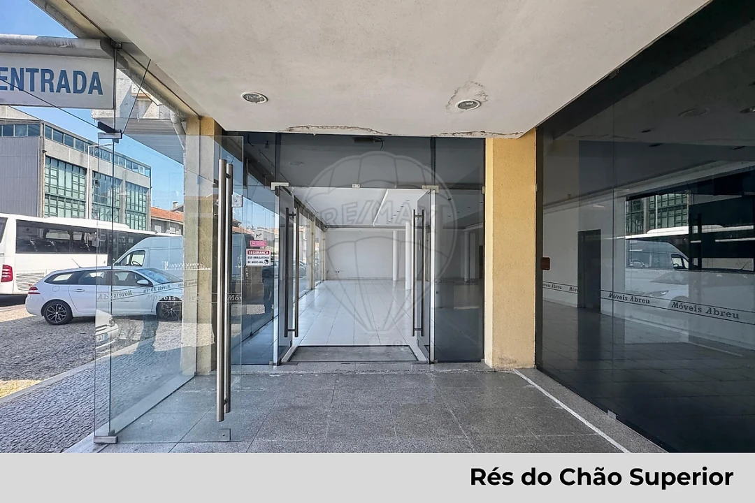 Loja para Arrendamento em Paços de Ferreira Foto 6