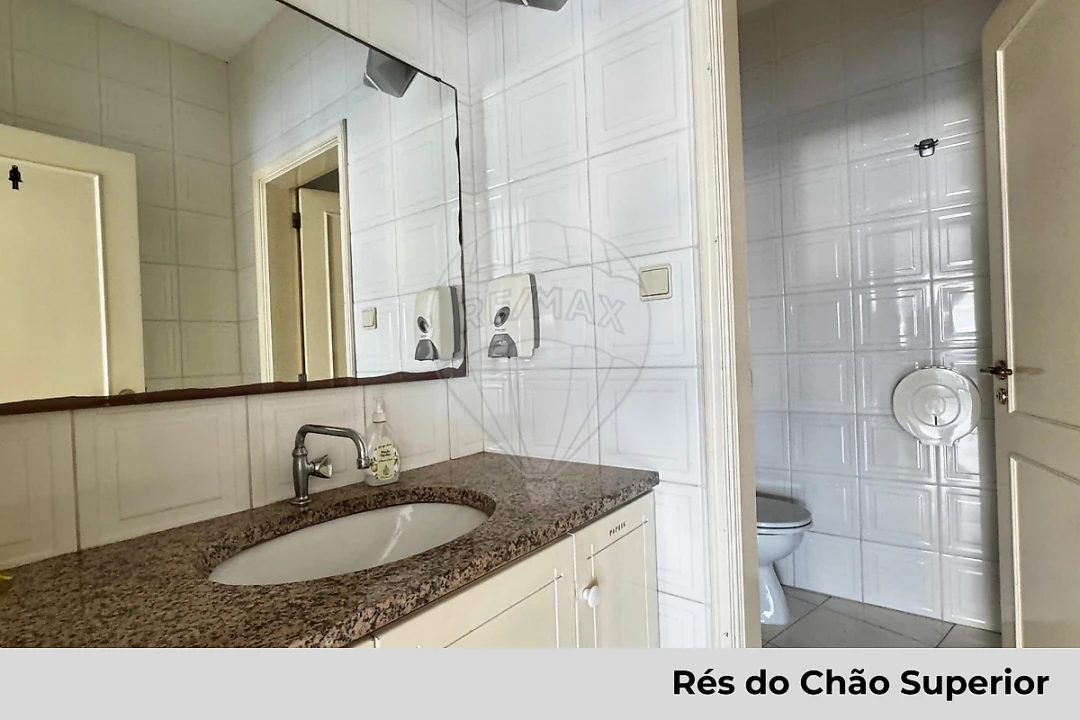 Loja para Arrendamento em Paços de Ferreira Foto 15