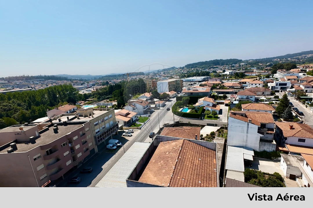 Loja para Arrendamento em Paços de Ferreira Foto 1
