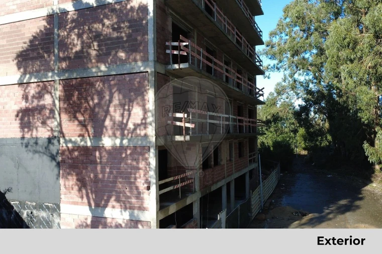 Apartamento T3 para Venda em Pedroso e Seixezelo Foto 21