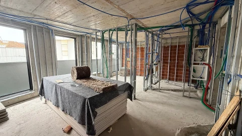 Apartamento T1 para Venda em Paranhos