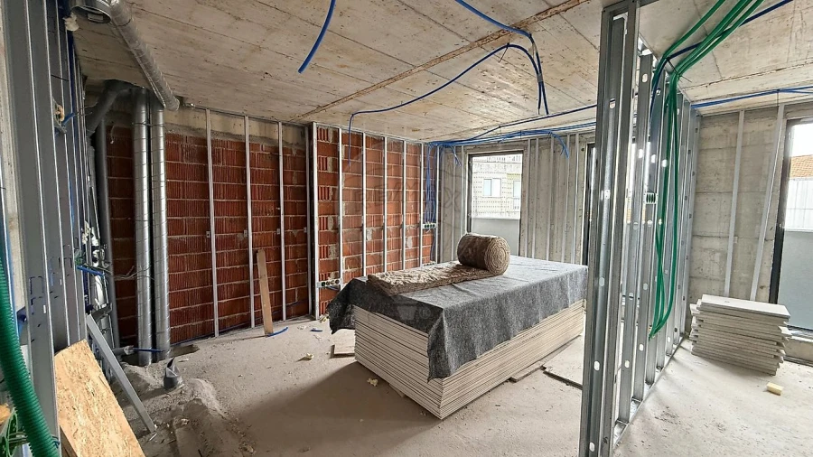 Apartamento T1 para Venda em Paranhos Foto 15