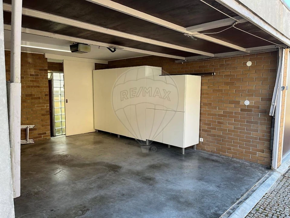 Moradia T5 para Venda em Santa Marinha e São Pedro da Afurada Foto 11