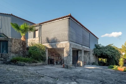 Moradia T2 para Venda em Travassos