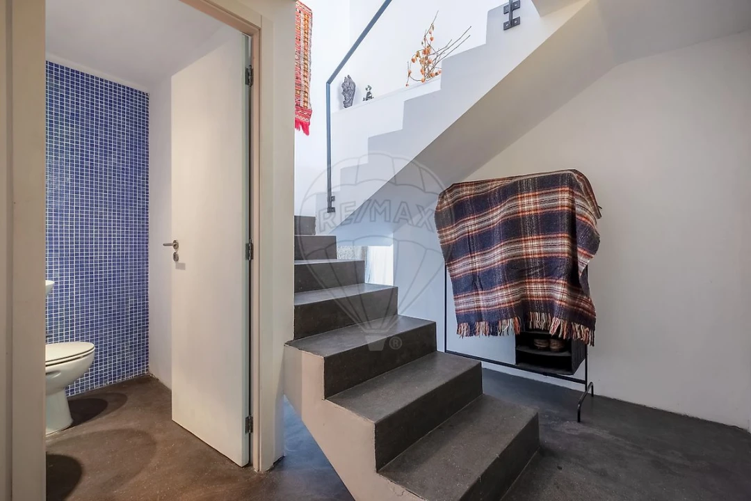 Moradia T2 para Venda em Travassos Foto 9