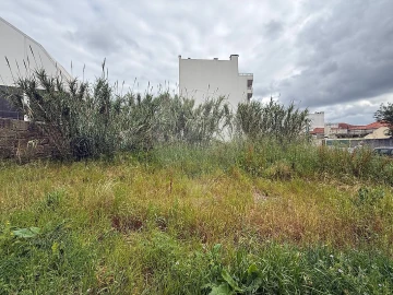 Terreno para Venda em Rio Tinto