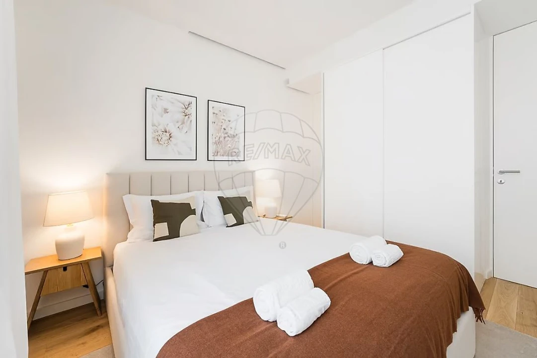 Apartamento T2 para Venda em Cedofeita, Santo Ildefonso, Sé, Miragaia, São Nicolau e Vitória Foto 9