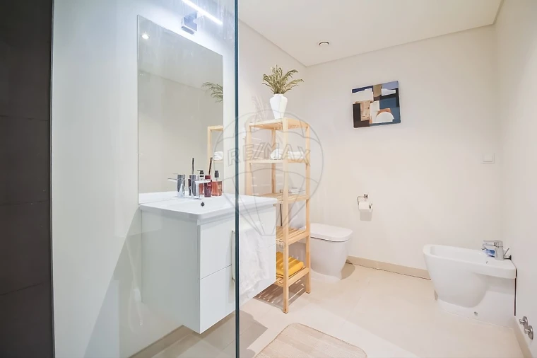 Apartamento T1 para Arrendamento em São Mamede de Infesta e Senhora da Hora Foto 9