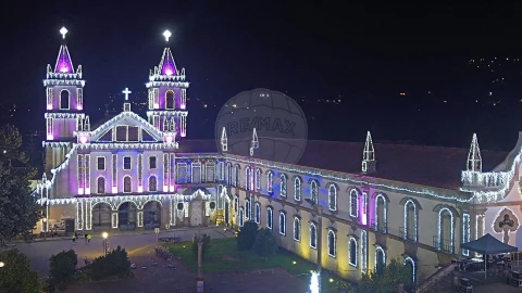 Moradia T4 para Venda em Santo Tirso, Couto (Santa Cristina e São Miguel) e Burgães