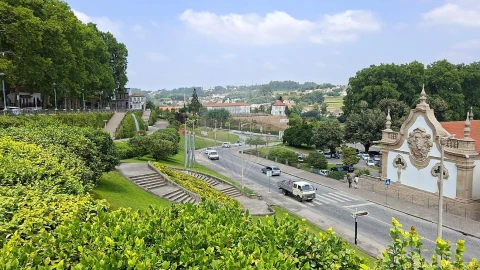 Moradia T4 para Venda em Santo Tirso, Couto (Santa Cristina e São Miguel) e Burgães