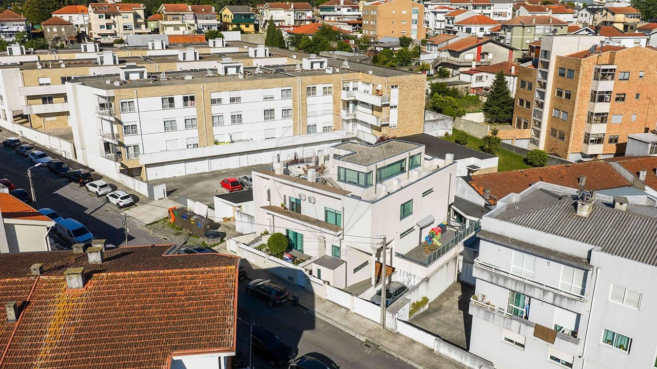 Moradia T3 para Venda em Ermesinde Foto 1