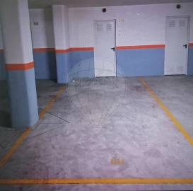 Garagem para Arrendamento em Cedofeita, Santo Ildefonso, Sé, Miragaia, São Nicolau e Vitória