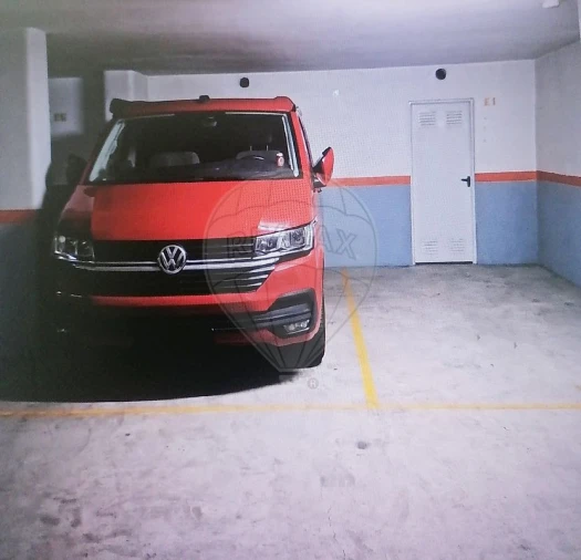 Garagem para Arrendamento em Cedofeita, Santo Ildefonso, Sé, Miragaia, São Nicolau e Vitória Foto 2