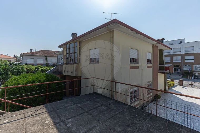 Moradia T5 para Venda em São Mamede de Infesta e Senhora da Hora Foto 25