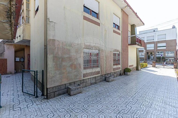 Moradia T5 para Venda em São Mamede de Infesta e Senhora da Hora Foto 27