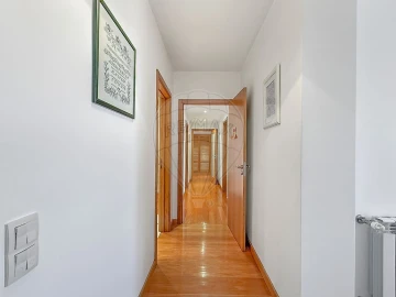 Apartamento T4 para Venda em Ramalde