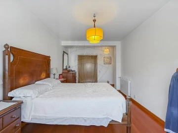 Apartamento T4 para Venda em Ramalde
