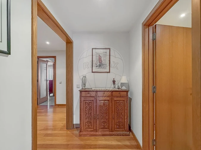 Apartamento T4 para Venda em Ramalde Foto 13