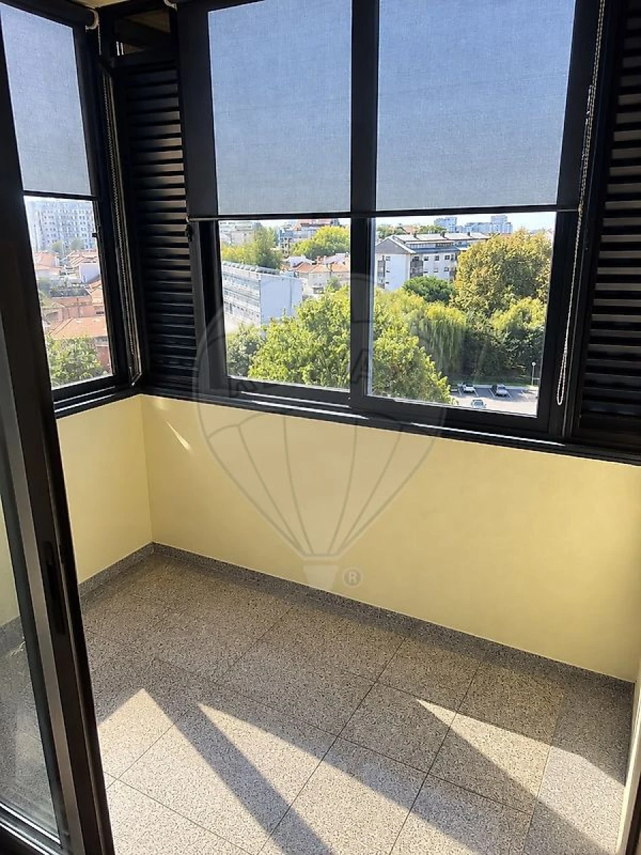 Apartamento T4 para Venda em Ramalde Foto 22