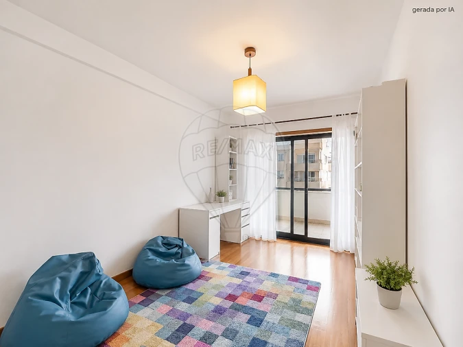 Apartamento T4 para Venda em Ramalde Foto 4