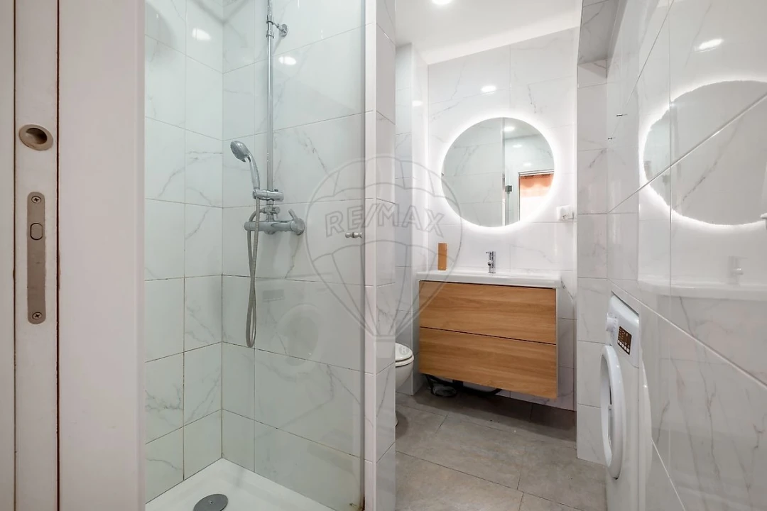 Apartamento para Venda em Cedofeita, Santo Ildefonso, Sé, Miragaia, São Nicolau e Vitória Foto 10