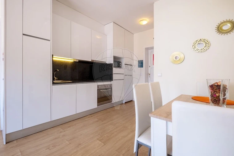 Apartamento para Venda em Cedofeita, Santo Ildefonso, Sé, Miragaia, São Nicolau e Vitória Foto 16