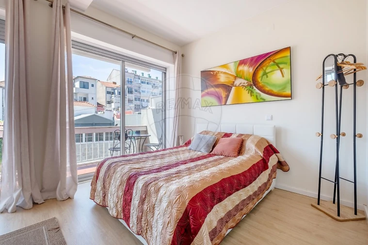 Apartamento para Venda em Cedofeita, Santo Ildefonso, Sé, Miragaia, São Nicolau e Vitória Foto 17