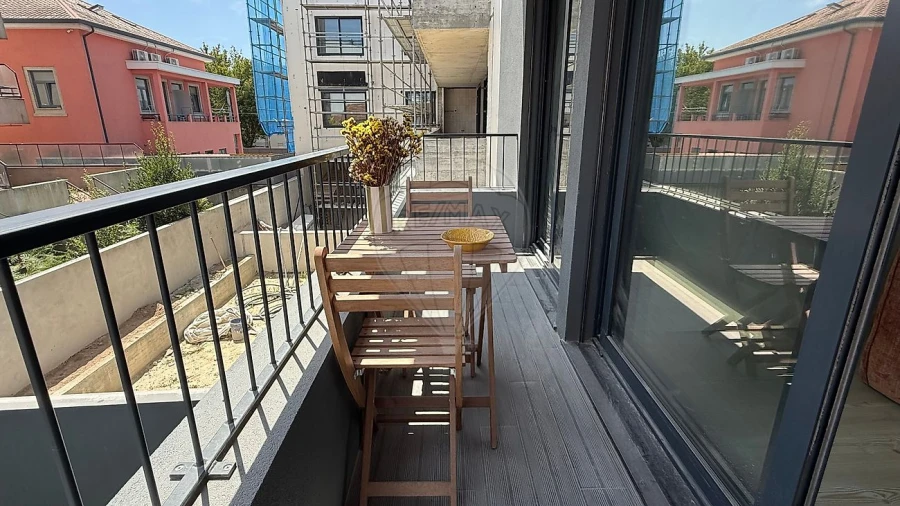 Apartamento T1 para Venda em Ramalde Foto 9