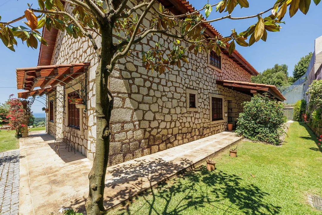 Moradia T9 para Venda em Moledo e Cristelo Foto 6