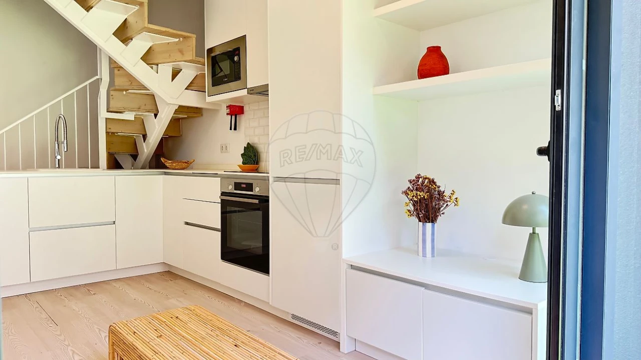 Apartamento T1 para Venda em Ramalde Foto 7